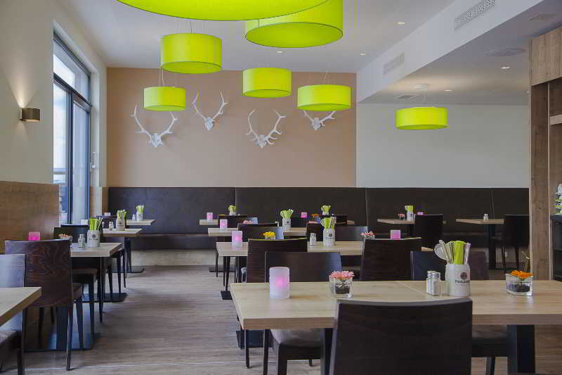 Отель Coffee Fellows Muenchen-freiham 3*